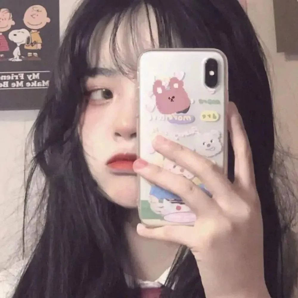 橘衫男子的画像